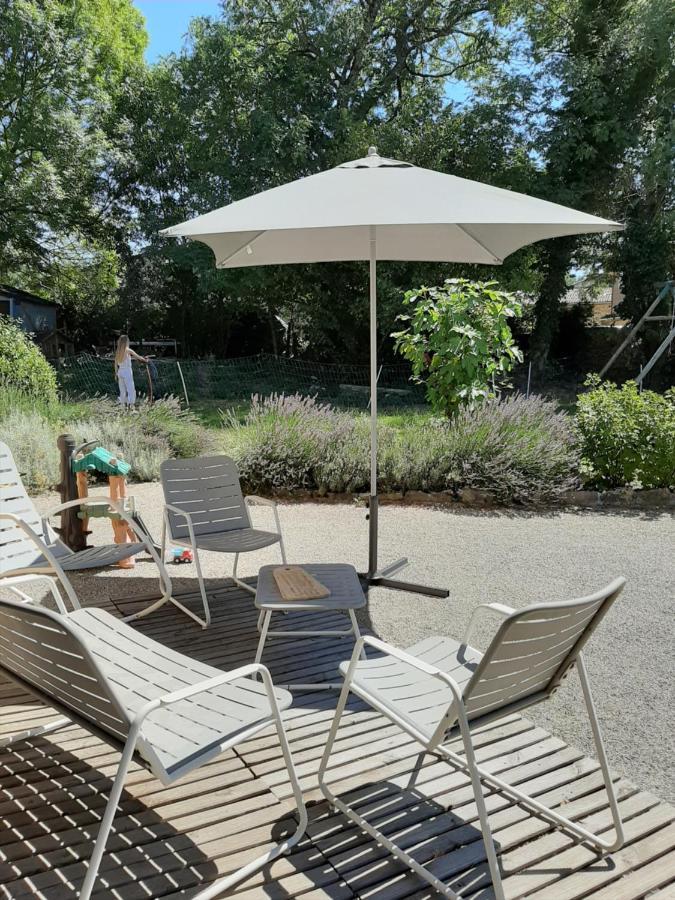 Le Grand Noyer Bed & Breakfast Ambronay Exterior photo